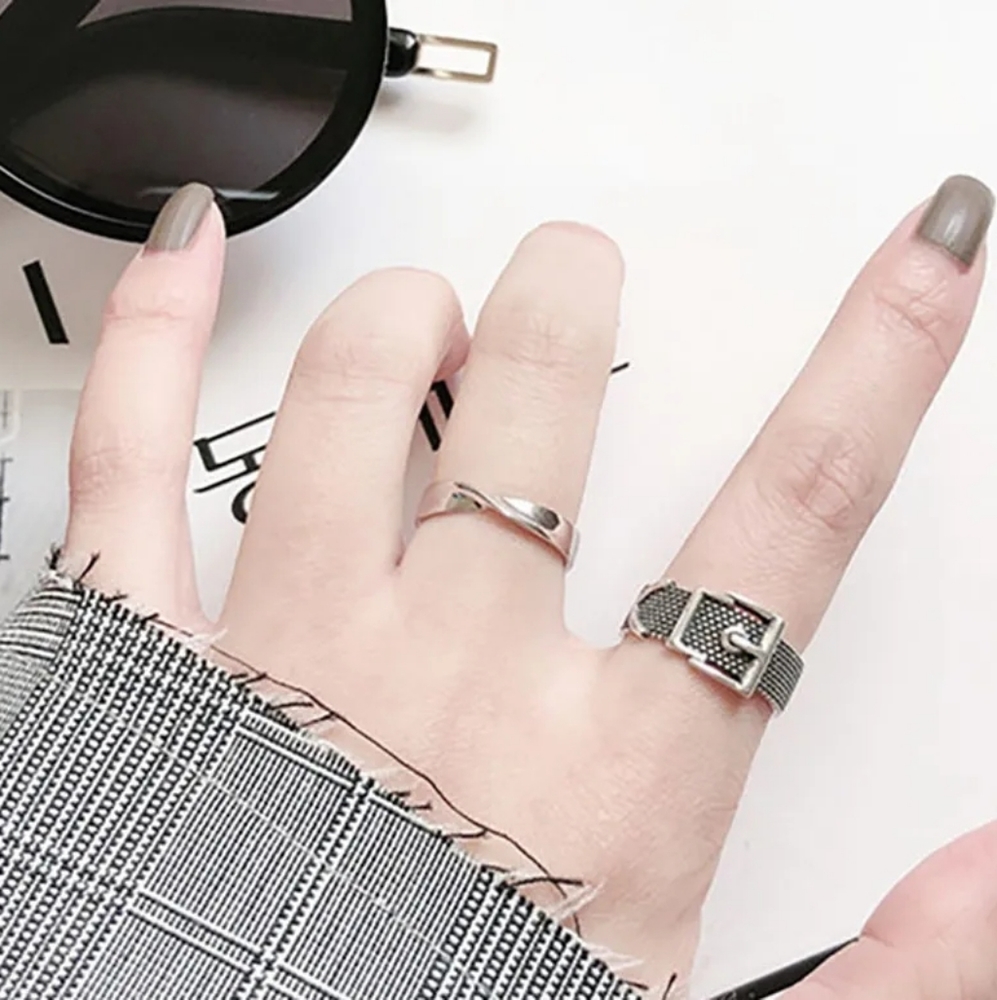 925 Silver Buckle Ring - Picture 2 of 4